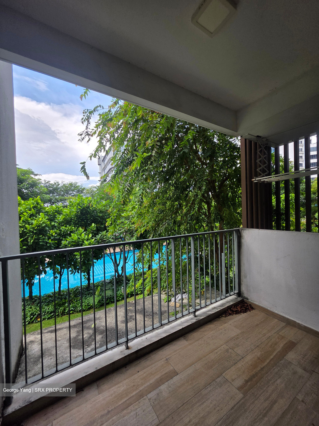 Sims Urban Oasis (D14), Condominium #458787431